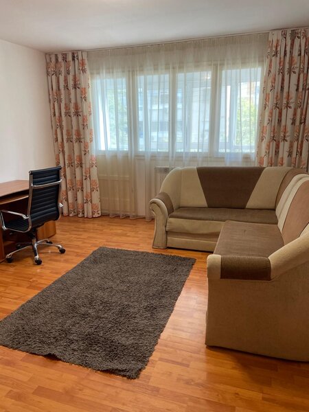 Drumul Taberei, Compozitorilor